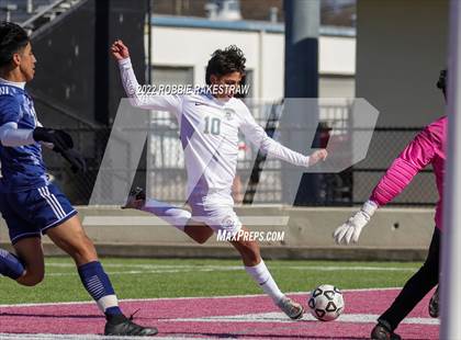 Thumbnail 3 in Paris vs. Sunnyvale (Terrell Winter Classic) photogallery.