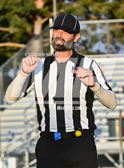 Thumbnail 1 in Pomona vs Arvada West photogallery.