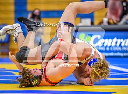 Thumbnail 2 in Mountain Home vs West Plains (Bomber Tri Meet) photogallery.