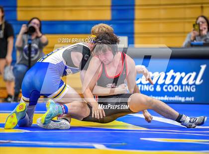 Thumbnail 3 in Mountain Home vs West Plains (Bomber Tri Meet) photogallery.