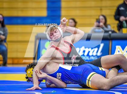 Thumbnail 1 in Mountain Home vs West Plains (Bomber Tri Meet) photogallery.