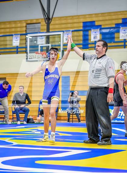 Thumbnail 2 in Mountain Home vs West Plains (Bomber Tri Meet) photogallery.