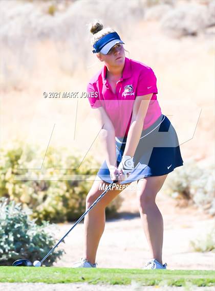 Thumbnail 1 in AIA D2 Golf State Championship photogallery.