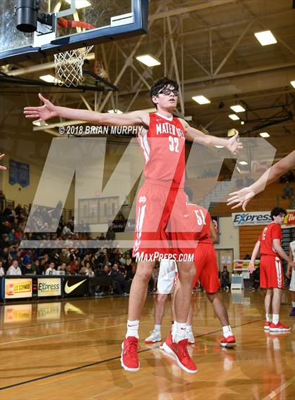 Thumbnail 1 in Mater Dei vs South Eugene (Les Schwab Invitational) photogallery.