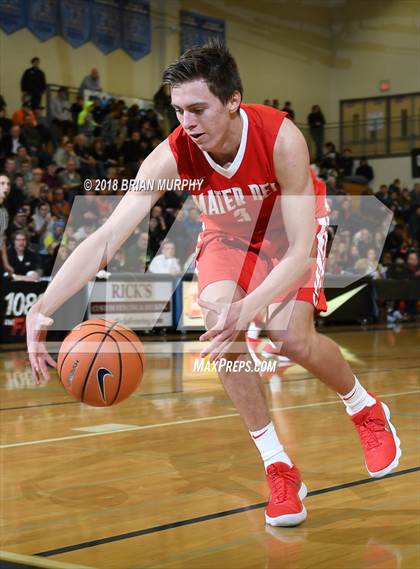Thumbnail 2 in Mater Dei vs South Eugene (Les Schwab Invitational) photogallery.
