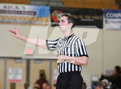 Thumbnail 3 in Mater Dei vs South Eugene (Les Schwab Invitational) photogallery.