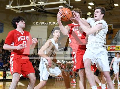Thumbnail 3 in Mater Dei vs South Eugene (Les Schwab Invitational) photogallery.