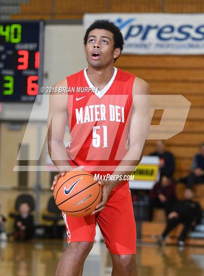 Thumbnail 3 in Mater Dei vs South Eugene (Les Schwab Invitational) photogallery.
