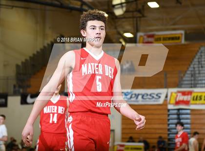 Thumbnail 2 in Mater Dei vs South Eugene (Les Schwab Invitational) photogallery.
