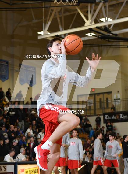 Thumbnail 1 in Mater Dei vs South Eugene (Les Schwab Invitational) photogallery.