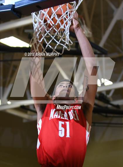Thumbnail 1 in Mater Dei vs South Eugene (Les Schwab Invitational) photogallery.