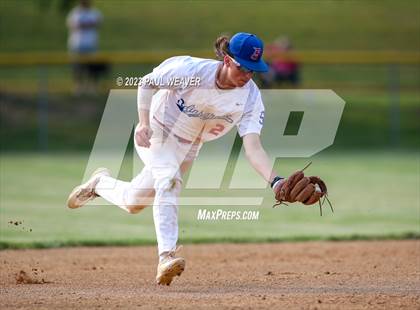 Thumbnail 2 in Crestwood vs Selinsgrove (PIAA District II/IV Class 5A Quarterfinal)  photogallery.
