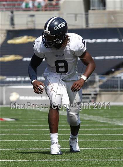 Thumbnail 3 in Dwyer vs. Glenville (Kirk Herbstreit National Kickoff Classic) photogallery.