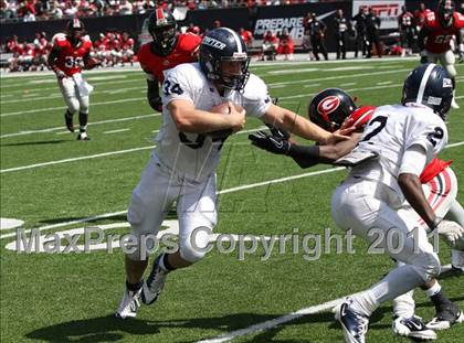 Thumbnail 3 in Dwyer vs. Glenville (Kirk Herbstreit National Kickoff Classic) photogallery.