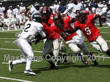 Thumbnail 1 in Dwyer vs. Glenville (Kirk Herbstreit National Kickoff Classic) photogallery.