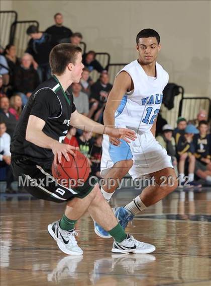 Thumbnail 1 in D'Evelyn @ Valor Christian photogallery.