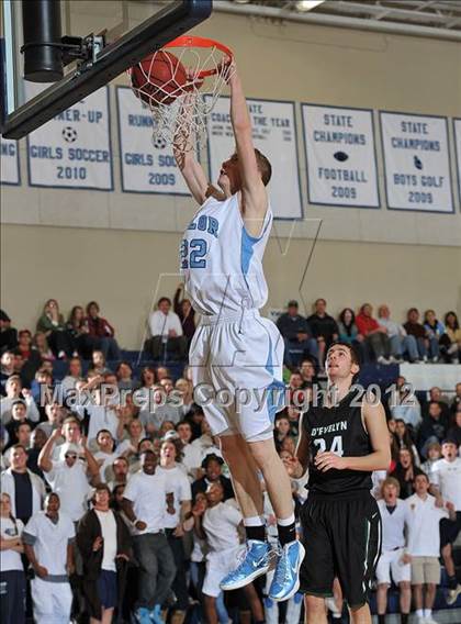 Thumbnail 1 in D'Evelyn @ Valor Christian photogallery.