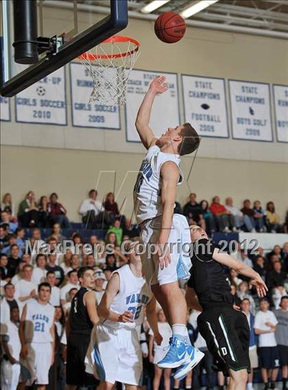 Thumbnail 2 in D'Evelyn @ Valor Christian photogallery.