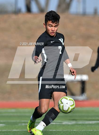 Thumbnail 3 in Bowie vs. Vandegrift (Austin Lakes Elite Showcase) photogallery.