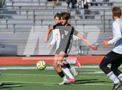 Thumbnail 2 in Bowie vs. Vandegrift (Austin Lakes Elite Showcase) photogallery.