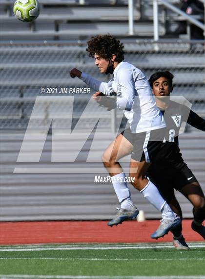 Thumbnail 3 in Bowie vs. Vandegrift (Austin Lakes Elite Showcase) photogallery.