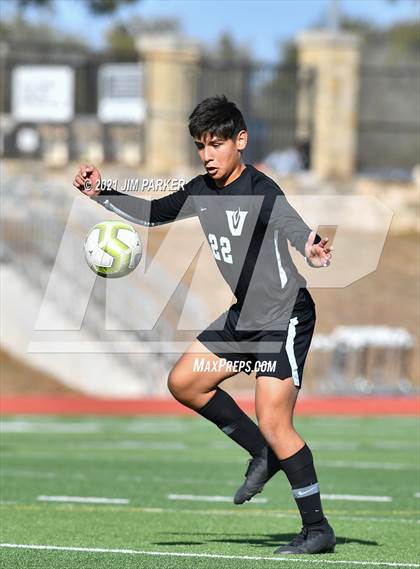 Thumbnail 2 in Bowie vs. Vandegrift (Austin Lakes Elite Showcase) photogallery.