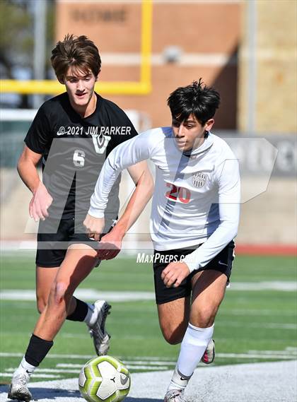 Thumbnail 3 in Bowie vs. Vandegrift (Austin Lakes Elite Showcase) photogallery.