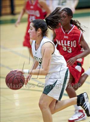 Thumbnail 1 in Vallejo vs. Granite Bay (CIF SJS Playoffs) photogallery.