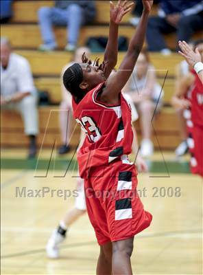 Thumbnail 3 in Vallejo vs. Granite Bay (CIF SJS Playoffs) photogallery.