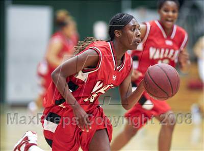 Thumbnail 3 in Vallejo vs. Granite Bay (CIF SJS Playoffs) photogallery.