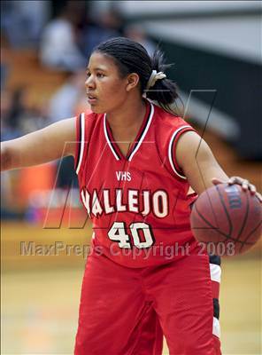 Thumbnail 2 in Vallejo vs. Granite Bay (CIF SJS Playoffs) photogallery.