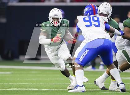 Thumbnail 3 in DeSoto vs. Duncanville (UIL 6A D1 Quarterfinals Playoff) photogallery.