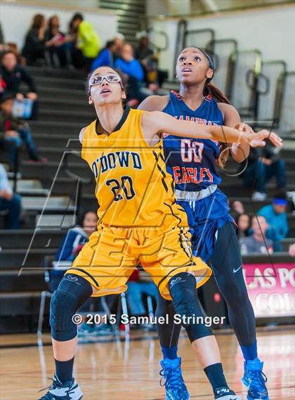 Thumbnail 2 in Bishop O'Dowd vs. Chaminade (West Coast Jamboree) photogallery.