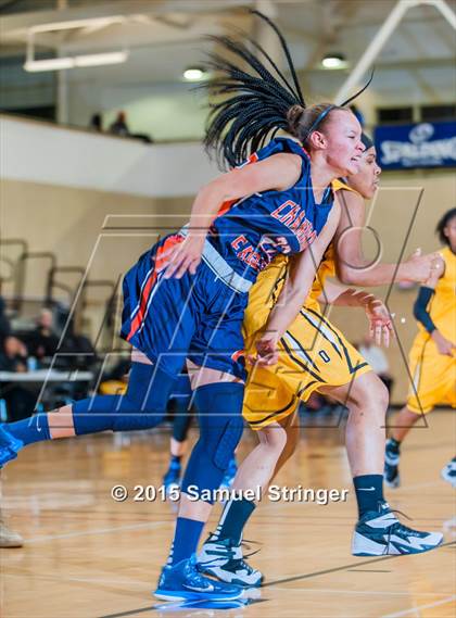 Thumbnail 3 in Bishop O'Dowd vs. Chaminade (West Coast Jamboree) photogallery.