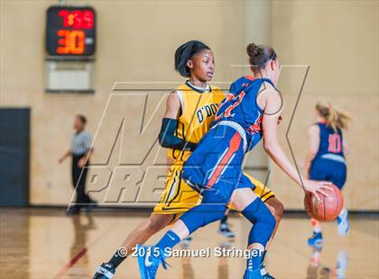 Thumbnail 1 in Bishop O'Dowd vs. Chaminade (West Coast Jamboree) photogallery.