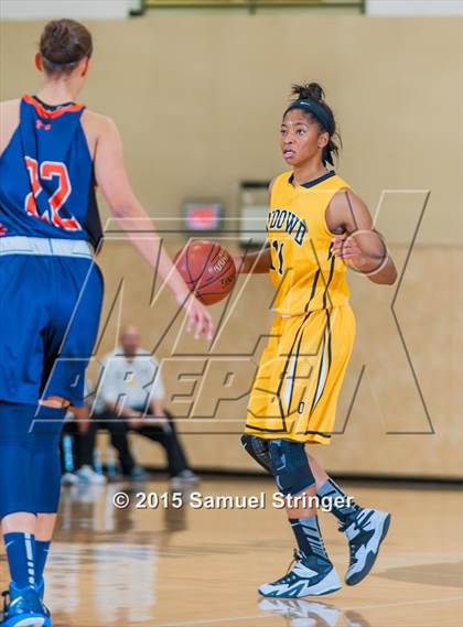Thumbnail 2 in Bishop O'Dowd vs. Chaminade (West Coast Jamboree) photogallery.