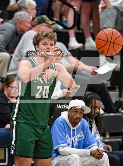Thumbnail 1 in Zionsville vs. Noblesville (IHSAA 4A Section 8 Round 1) photogallery.