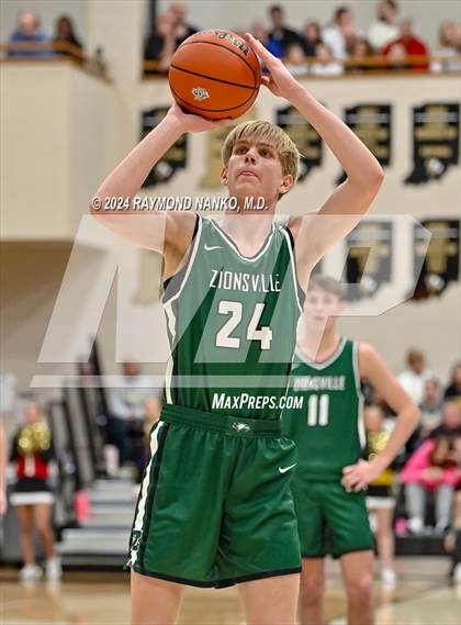 Thumbnail 2 in Zionsville vs. Noblesville (IHSAA 4A Section 8 Round 1) photogallery.
