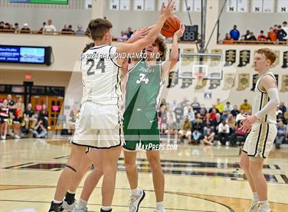 Thumbnail 2 in Zionsville vs. Noblesville (IHSAA 4A Section 8 Round 1) photogallery.