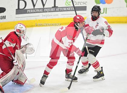 Thumbnail 2 in Greenwich vs. Fairfield Prep (CIAC DI Semifinal) photogallery.