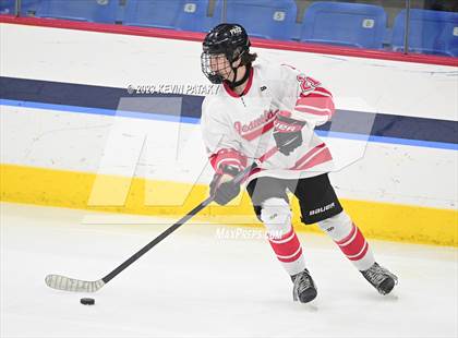 Thumbnail 1 in Greenwich vs. Fairfield Prep (CIAC DI Semifinal) photogallery.
