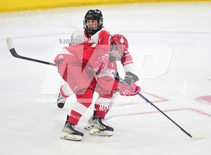 Thumbnail 3 in Greenwich vs. Fairfield Prep (CIAC DI Semifinal) photogallery.