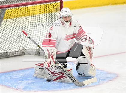 Thumbnail 2 in Greenwich vs. Fairfield Prep (CIAC DI Semifinal) photogallery.