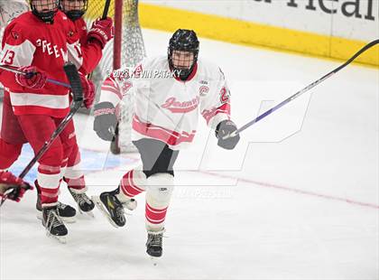 Thumbnail 3 in Greenwich vs. Fairfield Prep (CIAC DI Semifinal) photogallery.