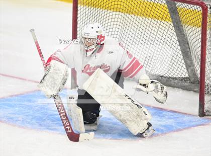 Thumbnail 1 in Greenwich vs. Fairfield Prep (CIAC DI Semifinal) photogallery.