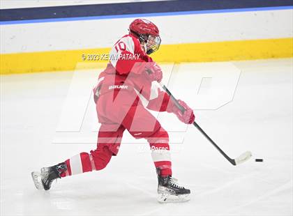 Thumbnail 1 in Greenwich vs. Fairfield Prep (CIAC DI Semifinal) photogallery.