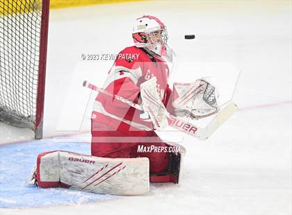 Thumbnail 3 in Greenwich vs. Fairfield Prep (CIAC DI Semifinal) photogallery.