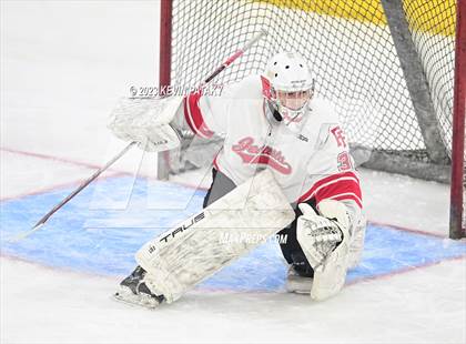 Thumbnail 1 in Greenwich vs. Fairfield Prep (CIAC DI Semifinal) photogallery.