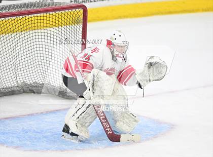 Thumbnail 2 in Greenwich vs. Fairfield Prep (CIAC DI Semifinal) photogallery.