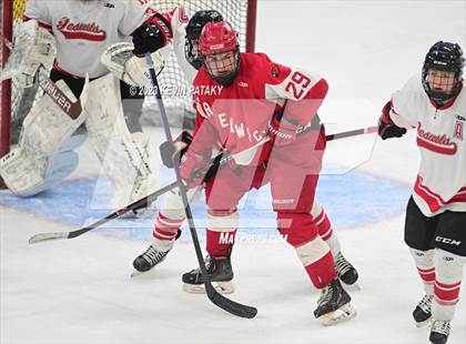 Thumbnail 2 in Greenwich vs. Fairfield Prep (CIAC DI Semifinal) photogallery.